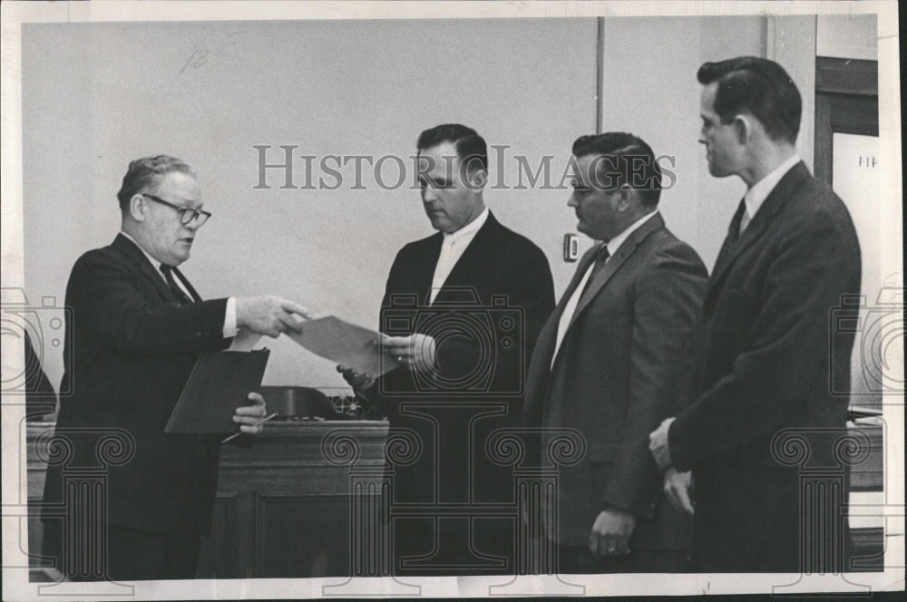 1961 Fred Kalber Stanley McClure In Court - Historic Images