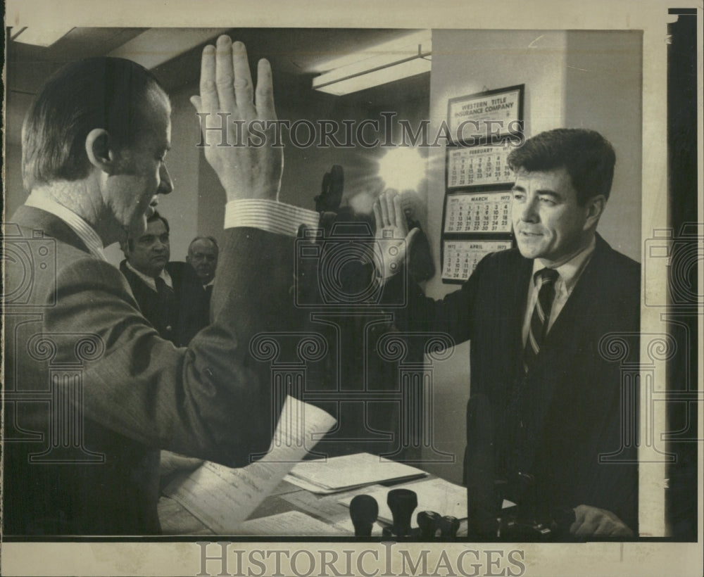 1972 Rep. Paul McCloskey Re-Election Oath - Historic Images