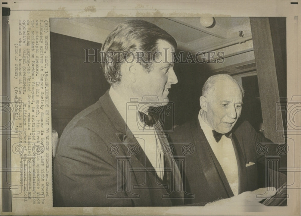 1969 Sen. Ted Kennedy Cancer Society Dinner - Historic Images