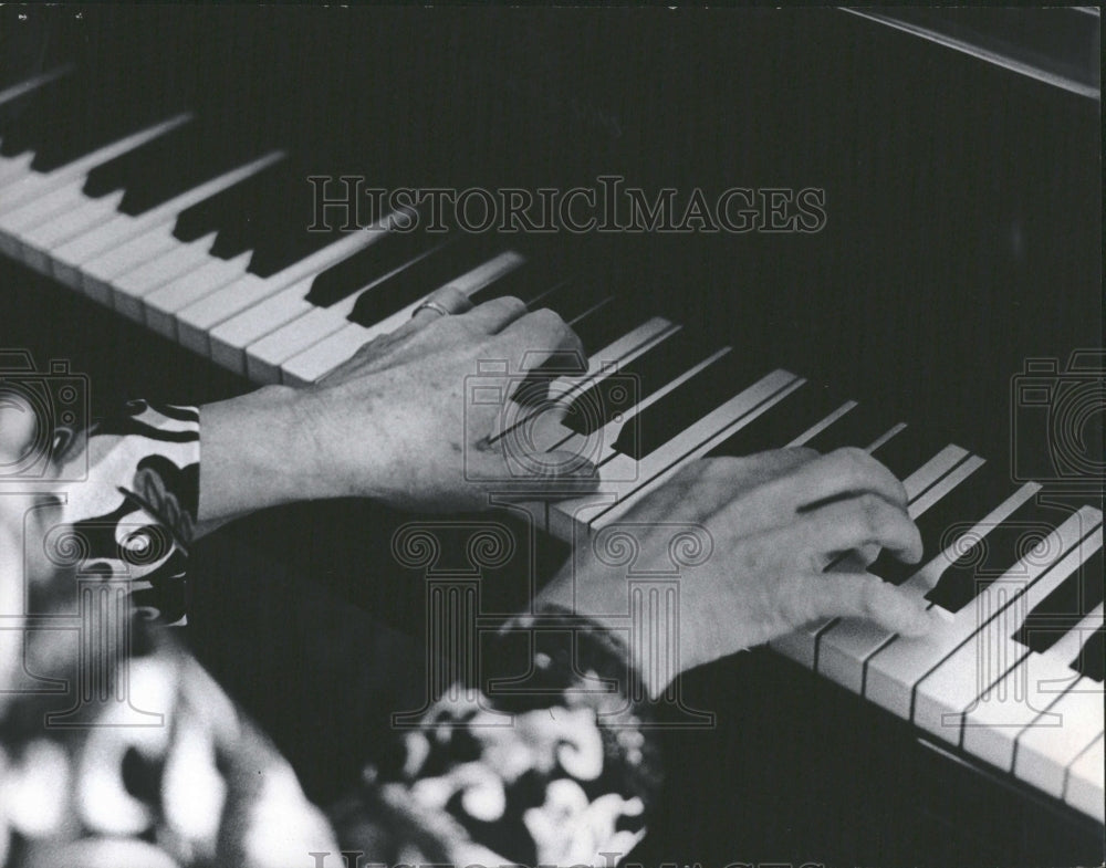 1973 Composer Performs On Piano &quot;Fantasie&quot; - Historic Images