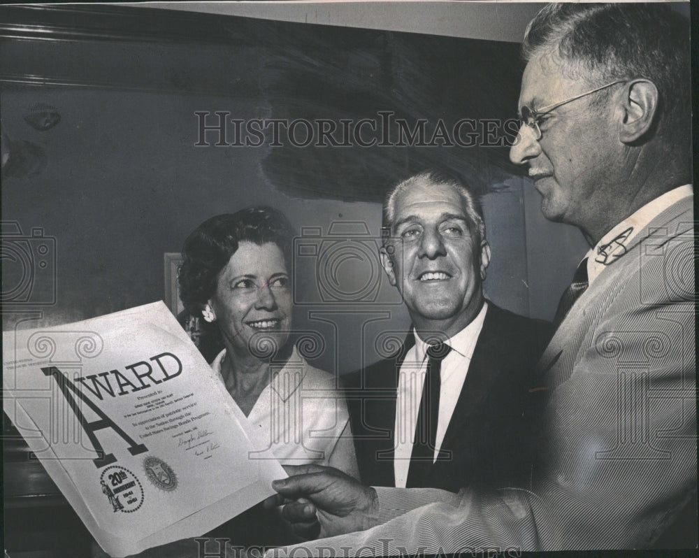 1961 Savings Bonds Award Safeway Stores - Historic Images