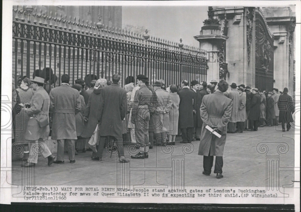 1960 Londoners Await News of Royal Birth - Historic Images