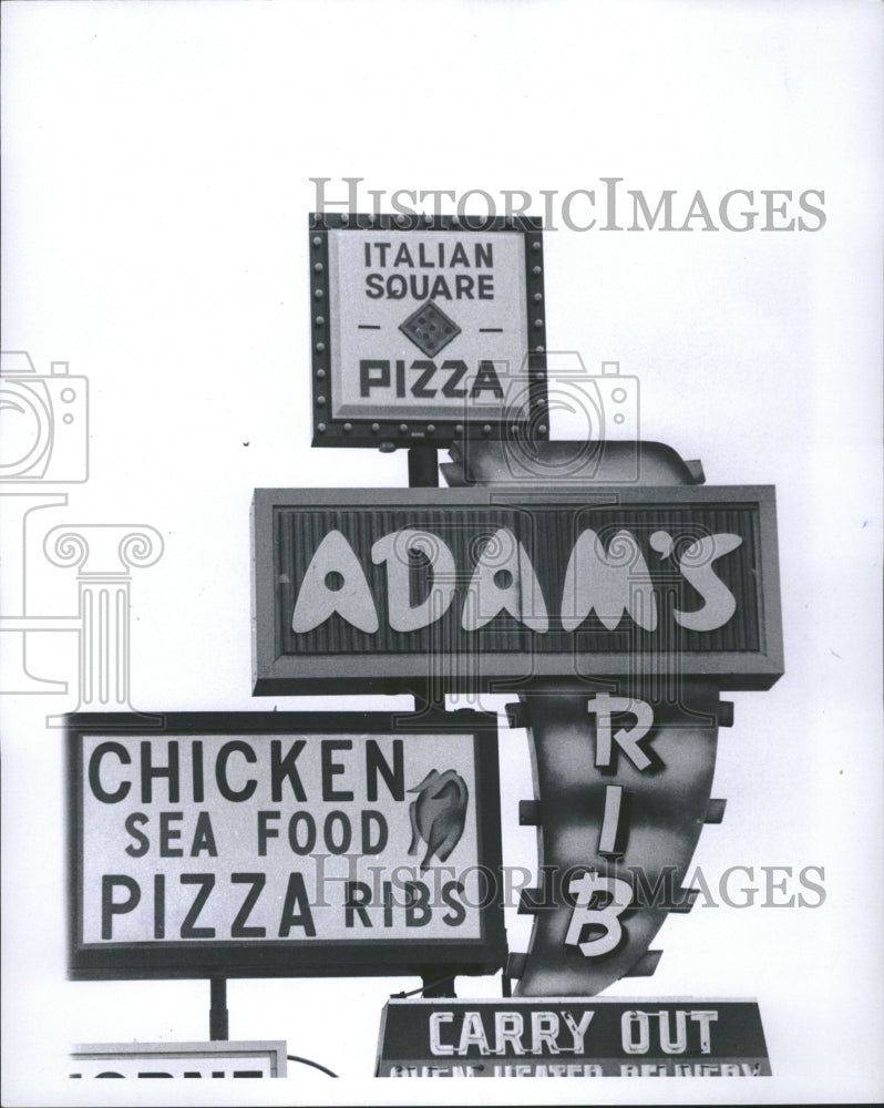 1970 Franchise Chains Road Signs - Historic Images