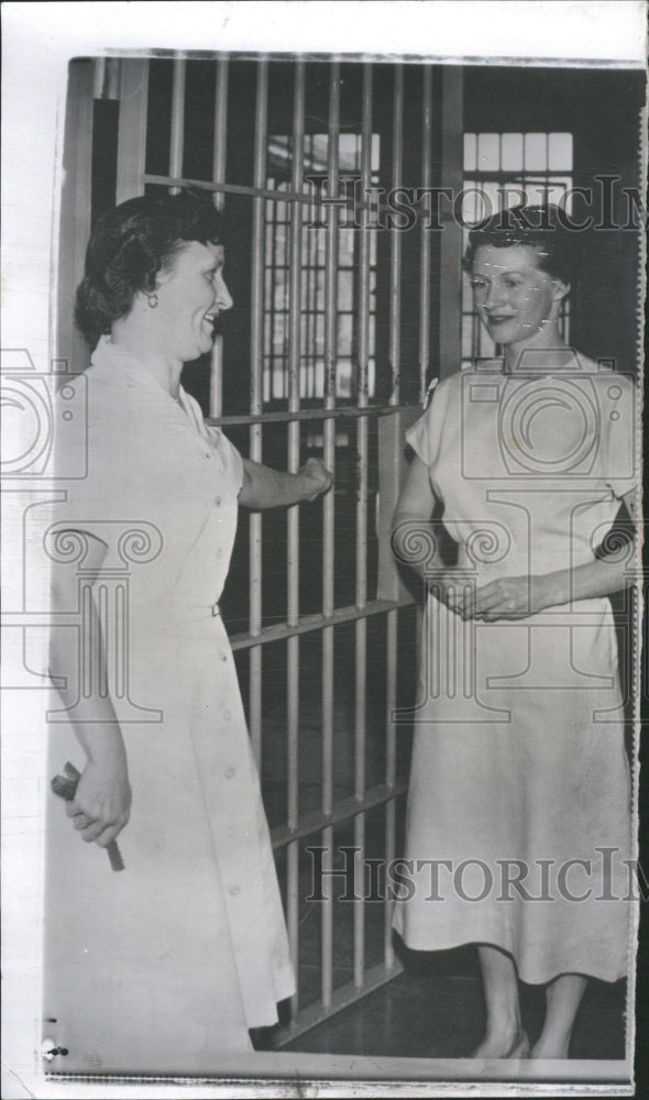 1956 Marion Sill in prison, murder charge - Historic Images