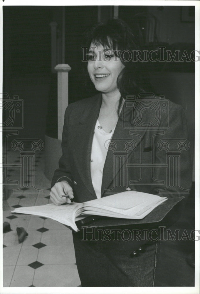 1989 Ellen Simon, writer debut of her play. - Historic Images