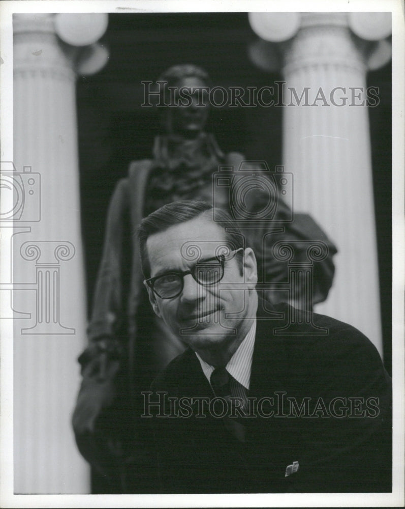 1975 William Simon Secretary Treasury - Historic Images