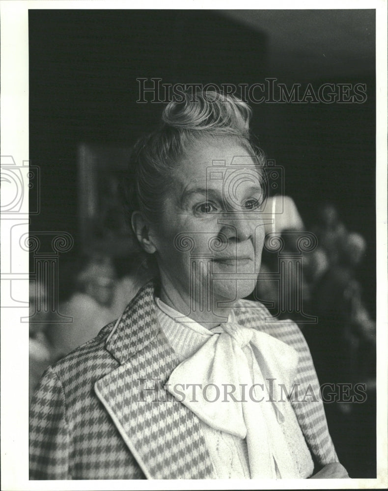 Meg Marsh Margaret Marsh Lip Color Hair Curt - Historic Images