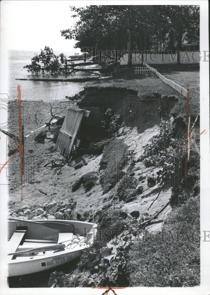 1972 Lake Huron Beaches Boats was~ing Road - Historic Images