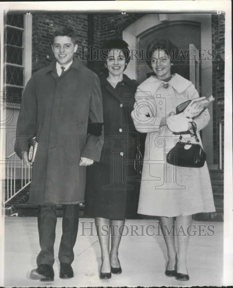 1962 John Glenn Family Caroline John David - Historic Images