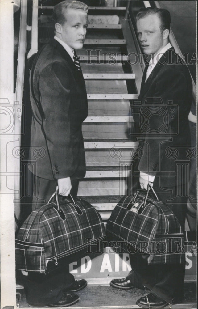 1952 Bing Crosby Twins Phil Dennis - Historic Images