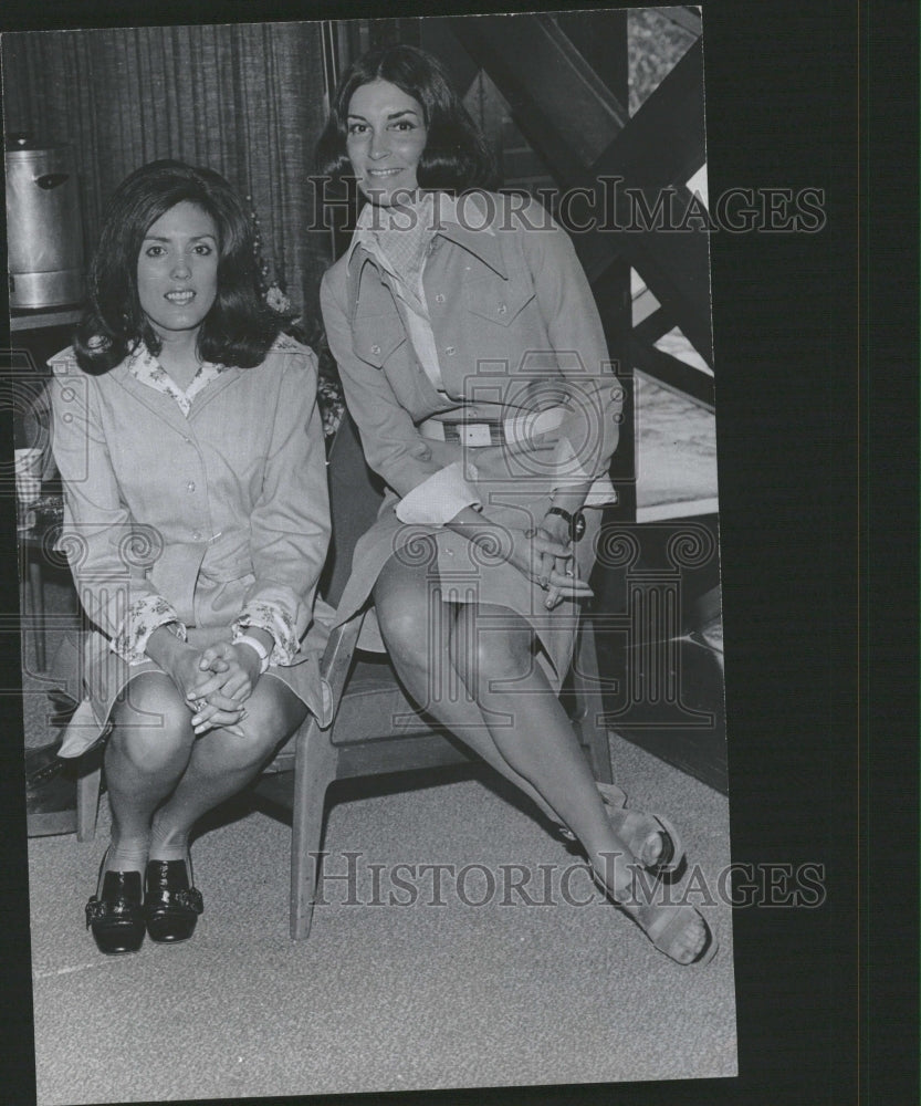 1974 Mrs Michael Jensen Mrs Joseph Society - Historic Images