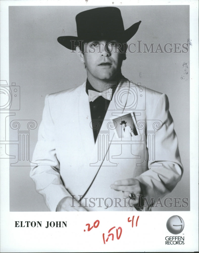 1988 Sir Elton Hercules John English singer - Historic Images