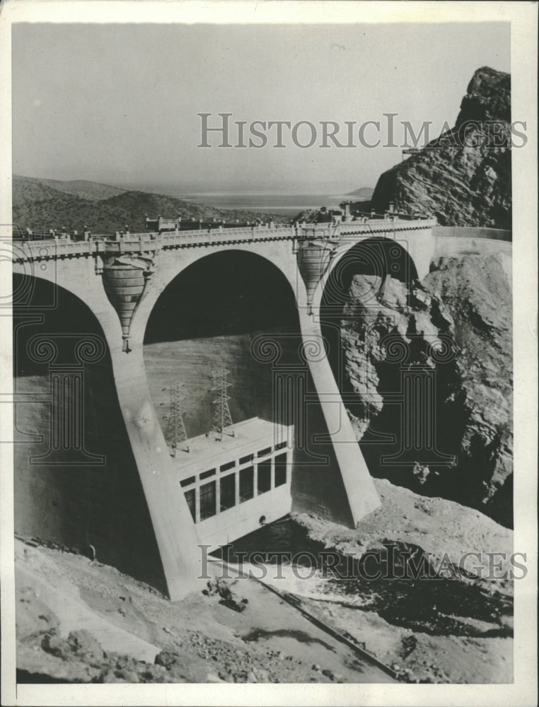 1930 The Coolidge Dam in Arizona. - Historic Images