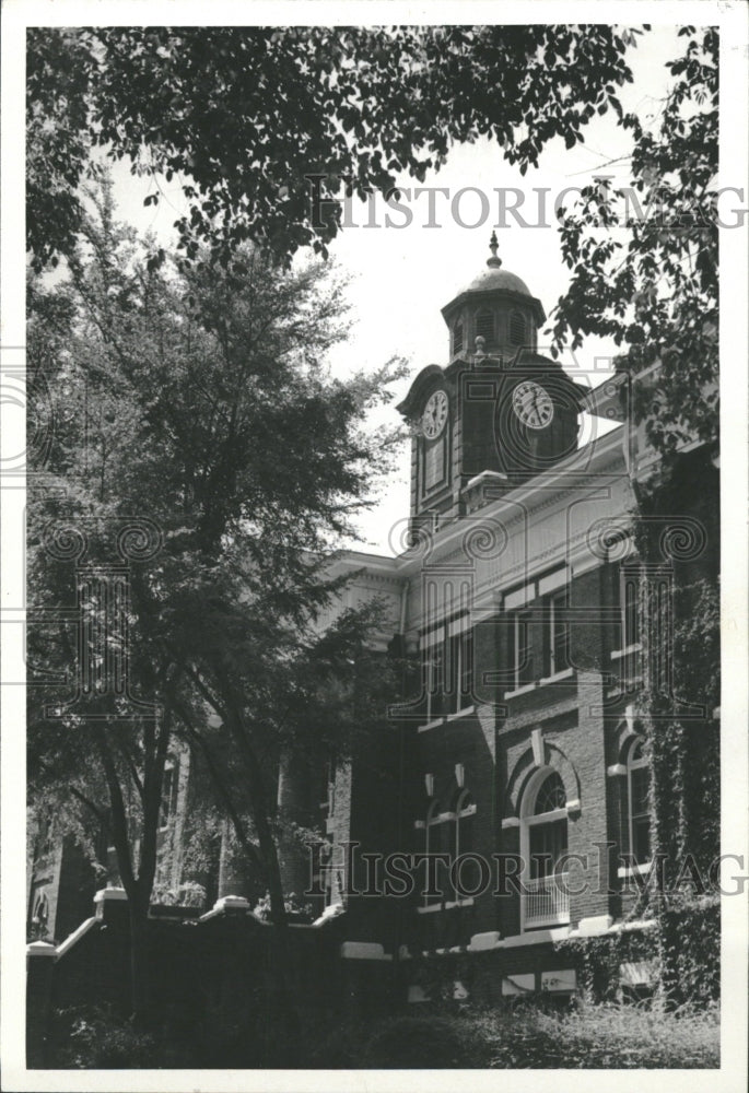 1965 White hall building university campus - Historic Images