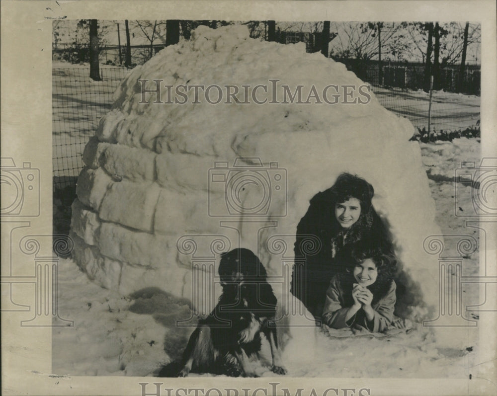 1964 Virginia Cathy Duncan Peer Ice Igloo - Historic Images