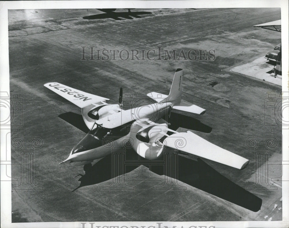 1953 Custer Channel Wing CCW-5 - Historic Images