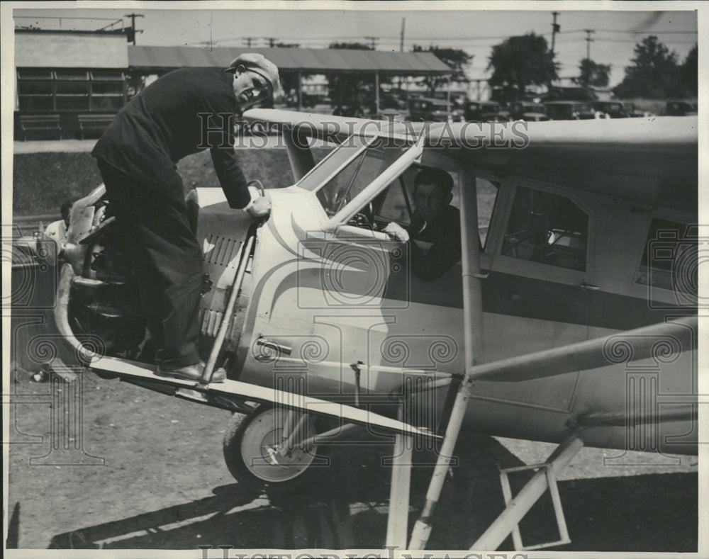 1930 John Donaldson Backer pilot New York - Historic Images