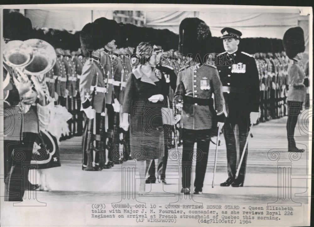 1964 Queen Elizabeth Tour French Regiment - Historic Images
