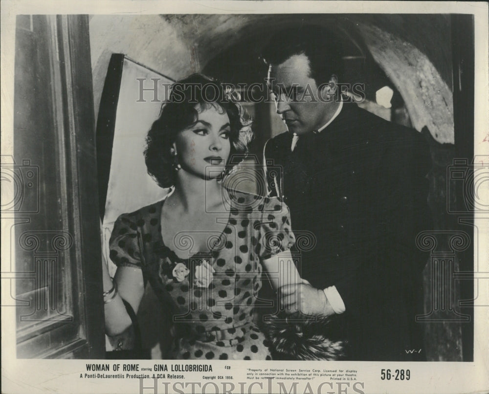 1957 Gina Lollobrigida Women Rome Moviegoer - Historic Images