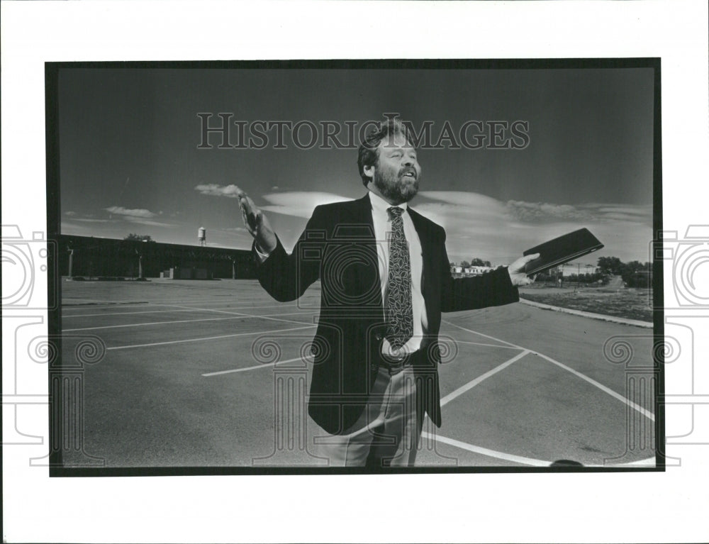 1990 EASTON LYNN MAYOR - Historic Images