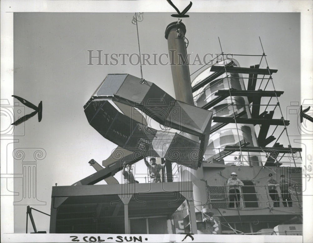 1945 Federal Shipyard Splinter Shield N J - Historic Images