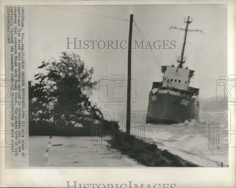 1964 Cleo Grounds Motorship - Historic Images