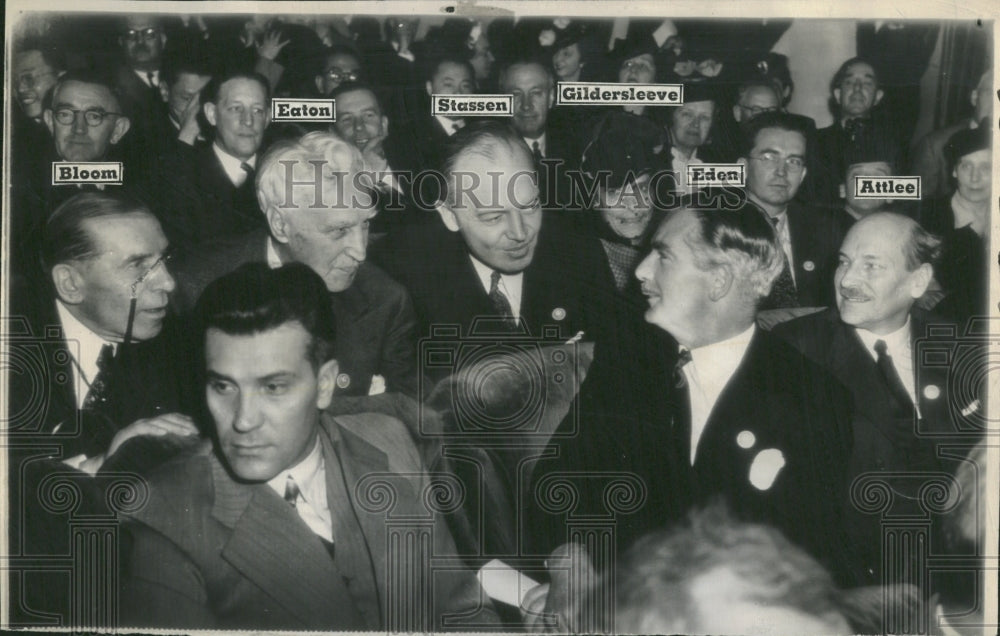 1945 U.S Delegates At Conference - Historic Images