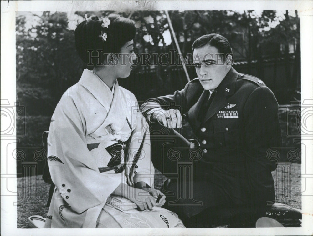 1957 Brando, Miiko Taka, &quot;Sayonara&quot; - Historic Images