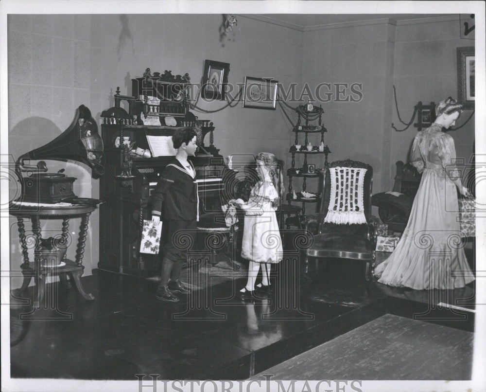 1951 Historical Museum Period Room Detroit - Historic Images