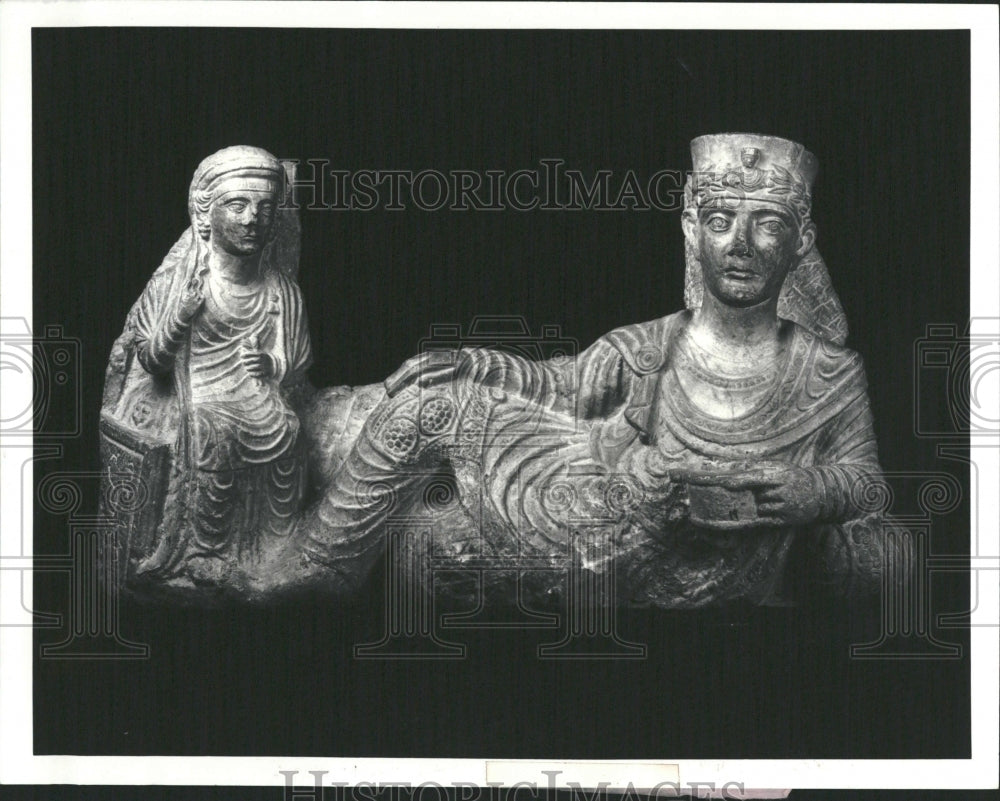 1987 Tomb Relief Couple Palmyra Limestone - Historic Images