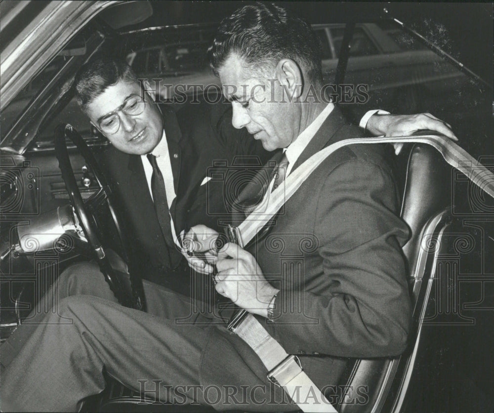 1965 Fred Agabashian & Roy Hausler - Historic Images