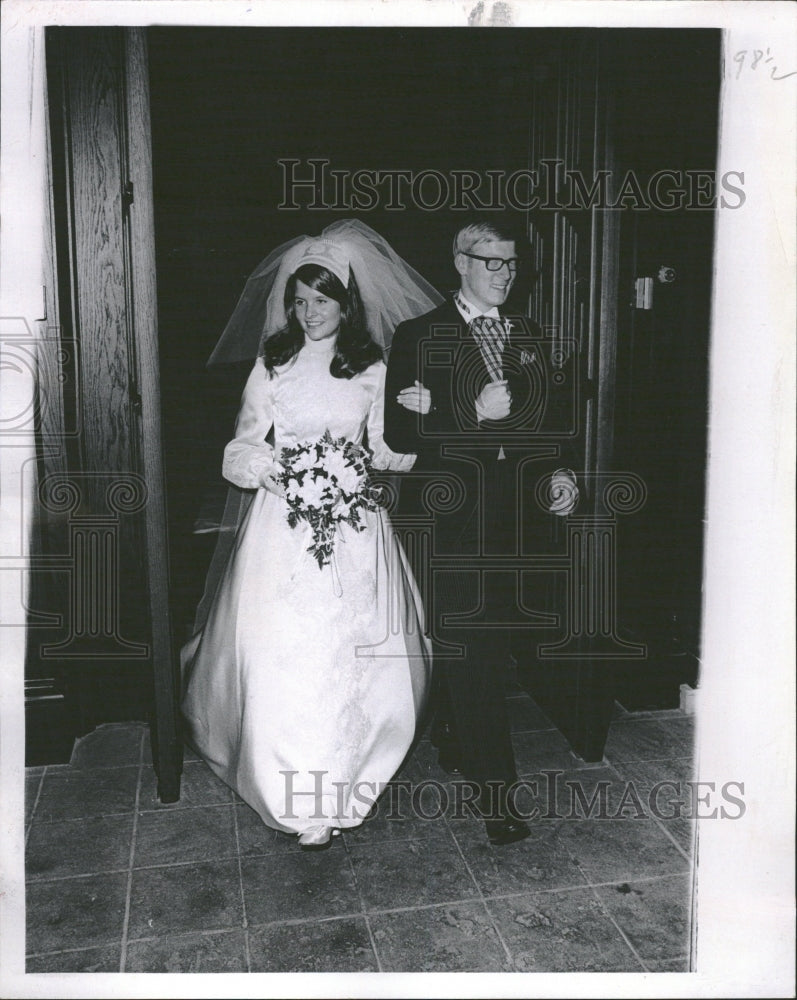 1969 Miss Mary Douglas Kunz Episcopal Chuch - Historic Images