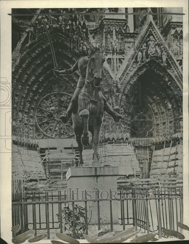 1908 Statue of Joan of Ark - Historic Images