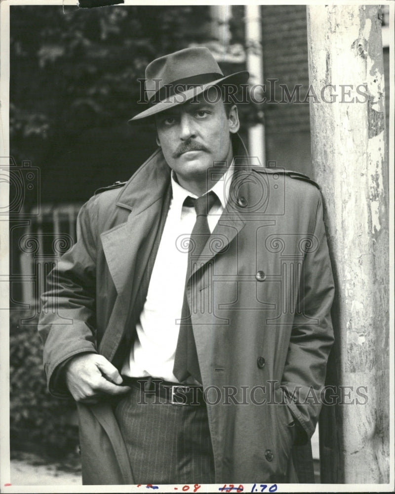 1984 Stacy Keach American Actor Narrator - Historic Images