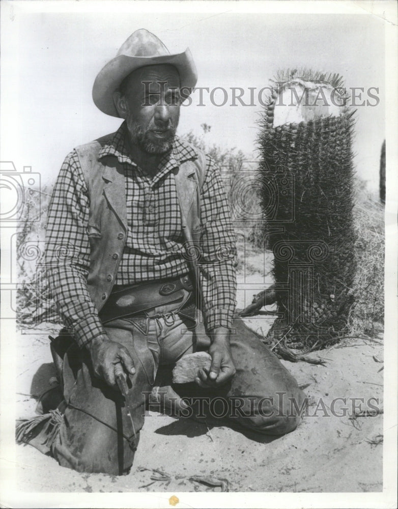 1959 Jose Ferrer Play First Western Role - Historic Images