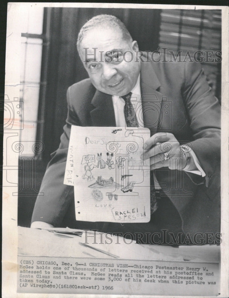 1966 Postmaster Henry W McGee Chicago Santa - Historic Images