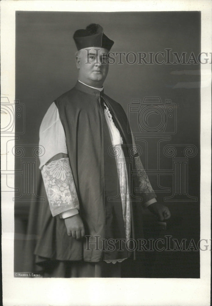 1928 Monsignor Michael Gavan Alumni Assn - Historic Images
