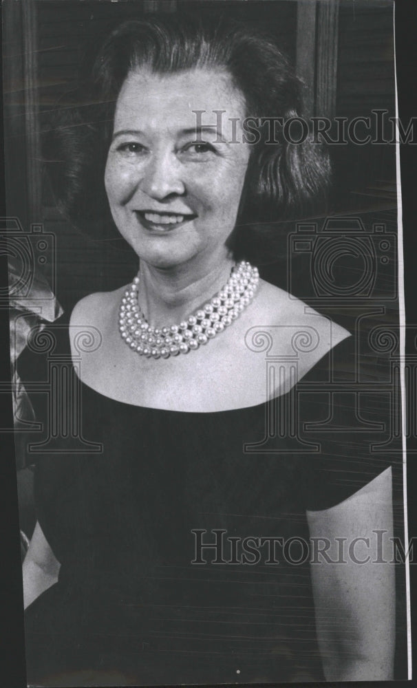 1961 Denver Socialite Mrs. William McGlone - Historic Images