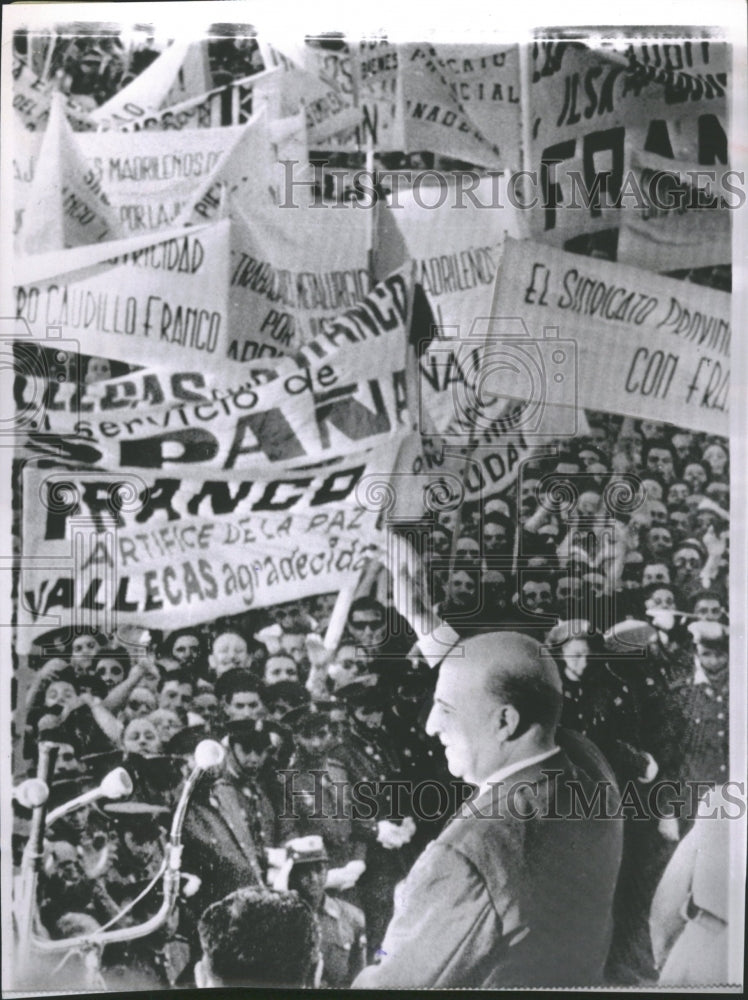 1962 Gen. Franco at dedication ceremony - Historic Images