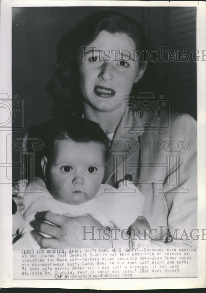 1944 Chaplin is Acquitted Against Berry - Historic Images