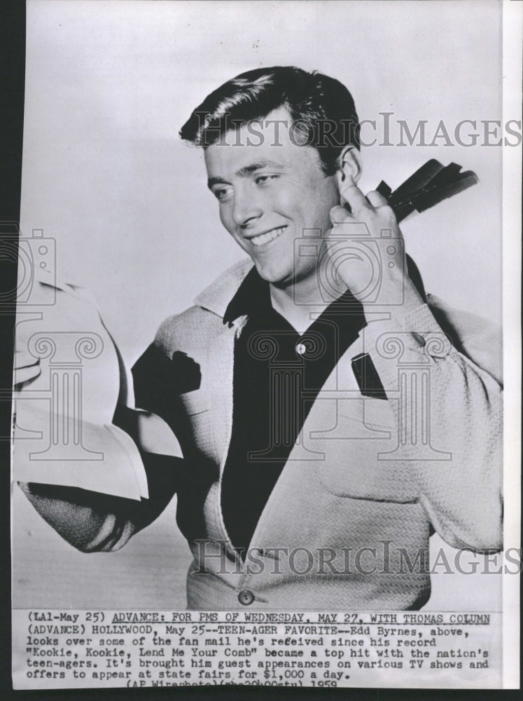 1959 Edd Byrnes Looks Over Fan Mail - Historic Images