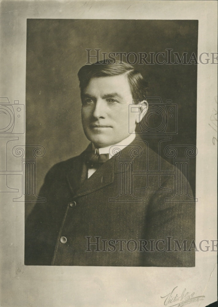 1916 H Robert Fowler. - Historic Images