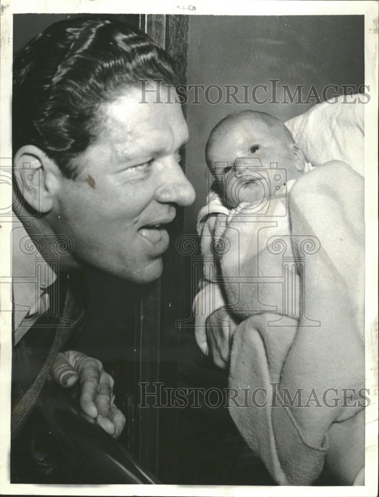 1938 Bob Burns (Actor) &amp; Barbara Ann Burns - Historic Images