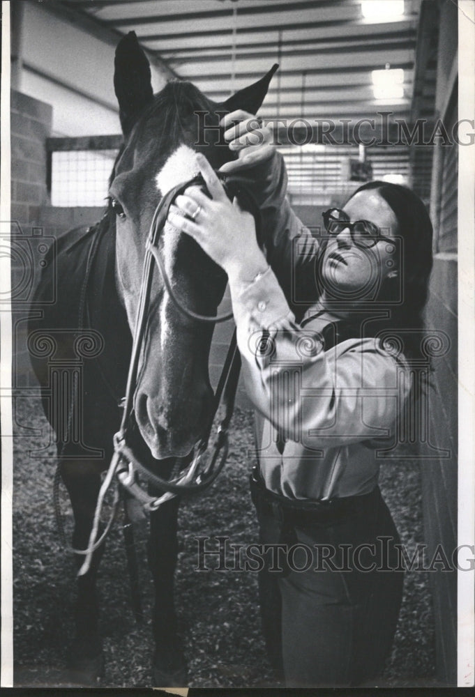 1972 Frances Lowe with horse - Historic Images