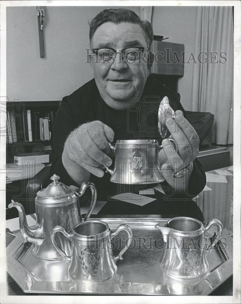 1967 James B.Hamblin English crickete - Historic Images