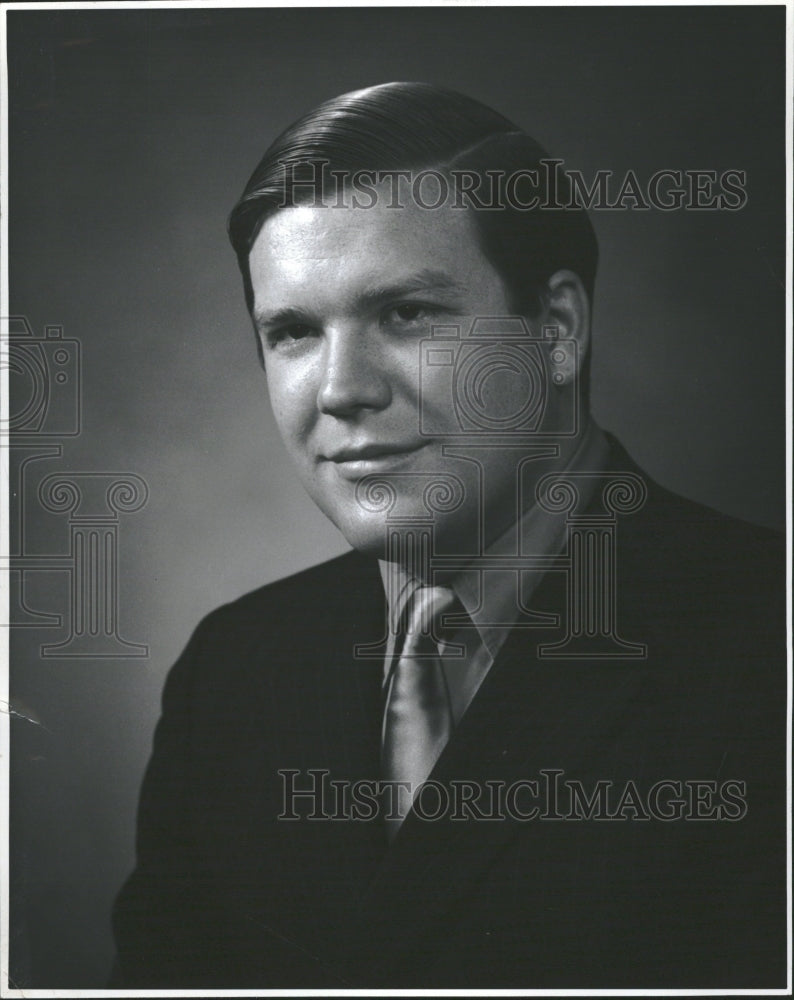 1973 Closeup caption, singer Tom Halvorson - Historic Images