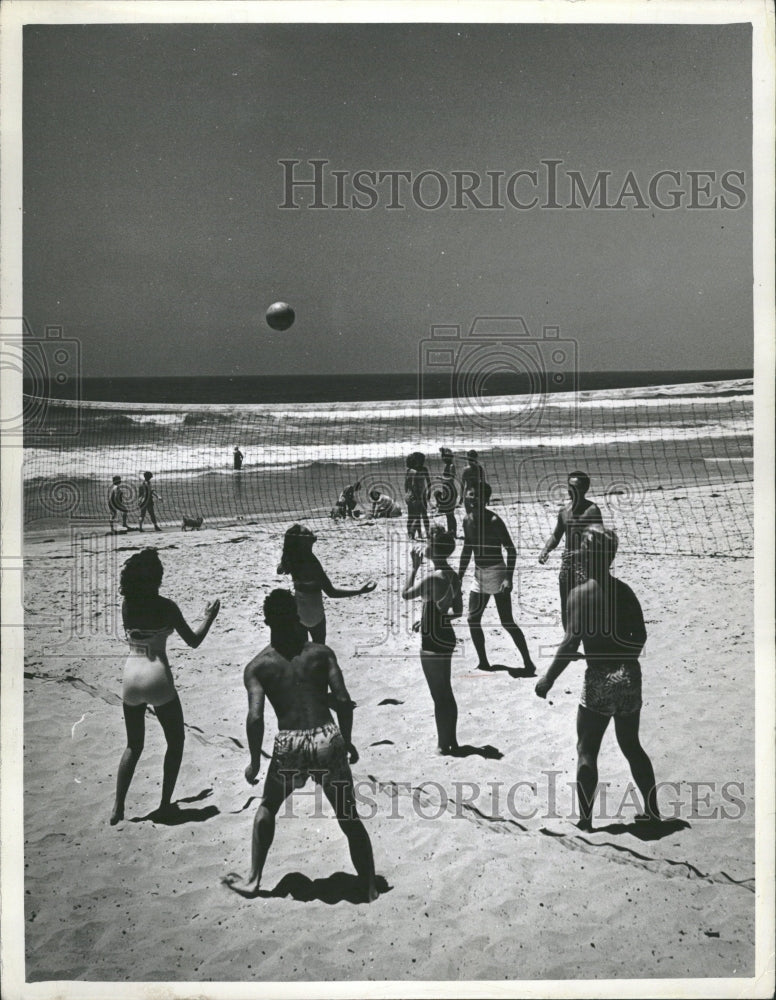 1950 San Diego Beach - Historic Images