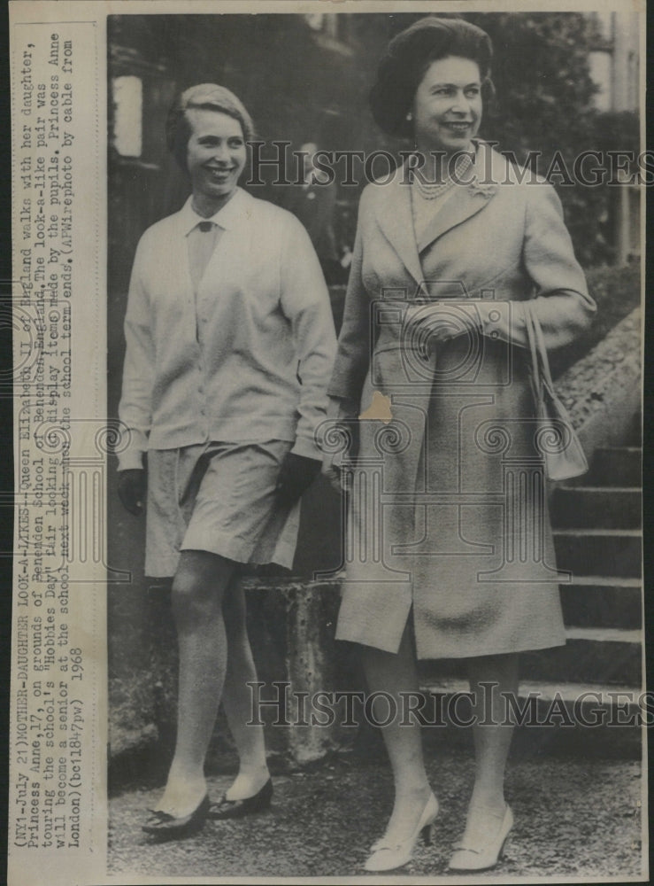 1968 QUEEN ELIZABETH II PRINCESS ANNE - Historic Images