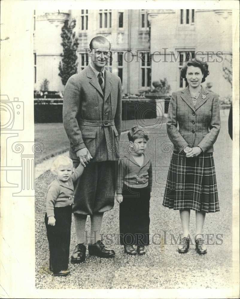 1971 Queen Elizabeth Philip Anne Charles - Historic Images