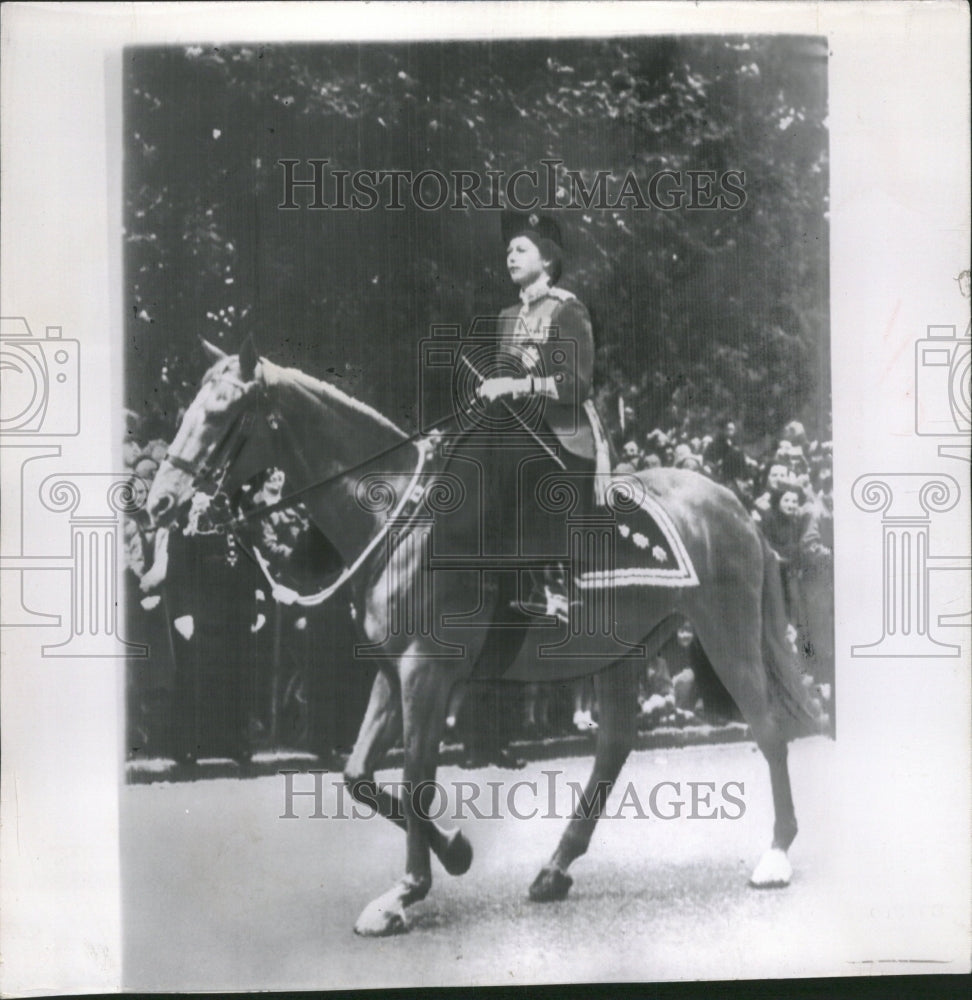 1954 Elizabeth II - Historic Images